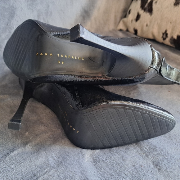 Size 6, womens, Zara Leather Heels/Boots Point Toe, Black Classy, Chic, Party - Picture 12 of 14